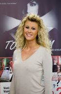 serena_r_top_team_001